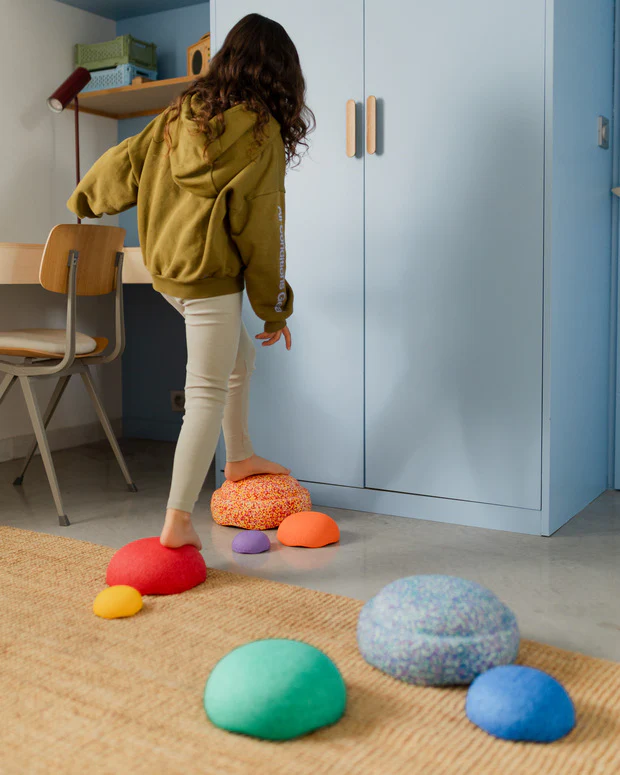 Inside Set - Image 3